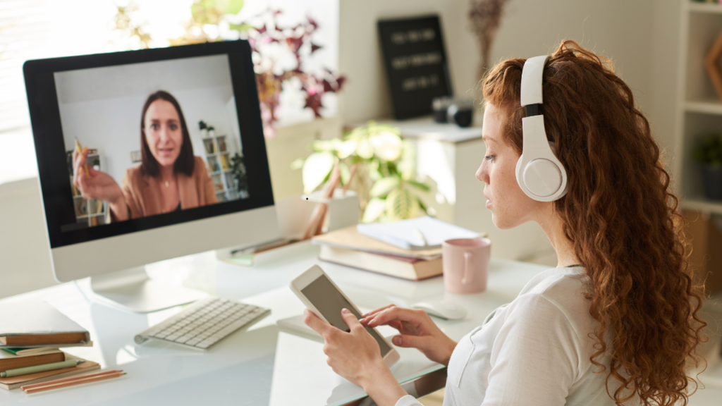 Korepetycje online z angielskiego do matury - wiele możliwości i sposób na rozwinięcie sowich umiejętności